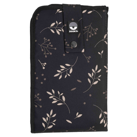 Dooky 3 in 1 Changing Pack Romantic Leaves Black