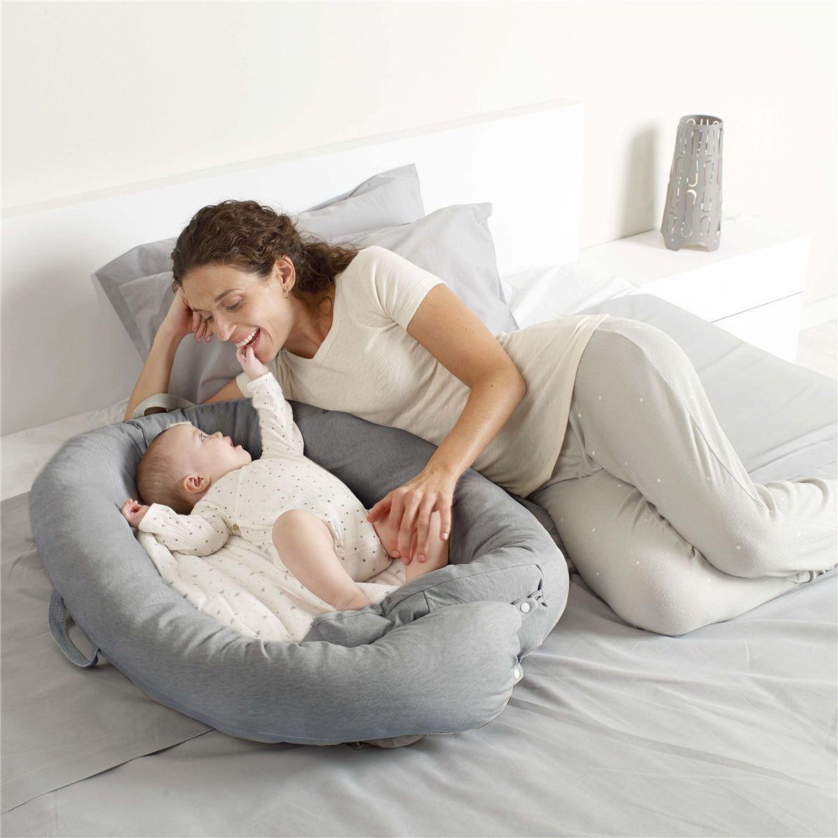 Growing Baby Nest – Soft, Adjustable and Portable Co-Sleeping Baby Lounger (0–4 Years)