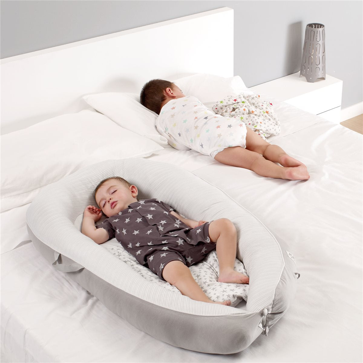 Jane Growing baby nest