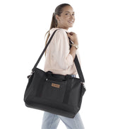 Jané Weekend Bag XL with Changing Mat & Wash Bag – Stylish & Practical Baby Travel Holdall