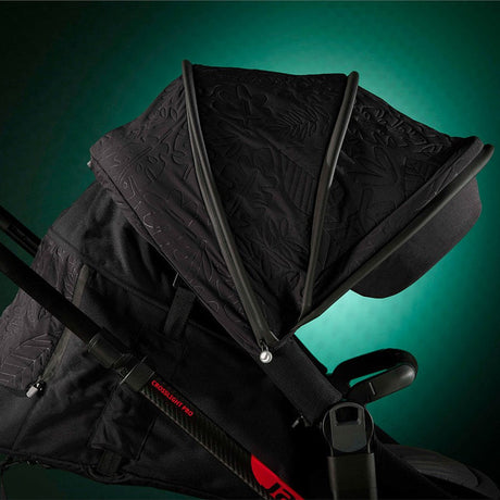 Jané Limited Edition Crosslight Pro Carbon 3in1 Travel System with Lie-Flat Kombibaby Car Seat