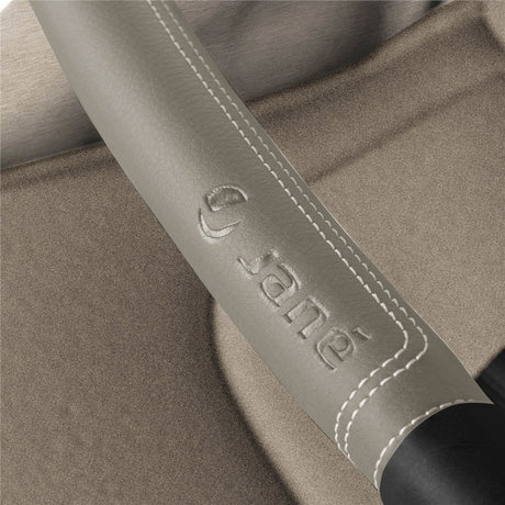 Jane Crosslight-3 Trio Fix with iKonic-2 Birth-4 Year Swivel Car Seat Bundle