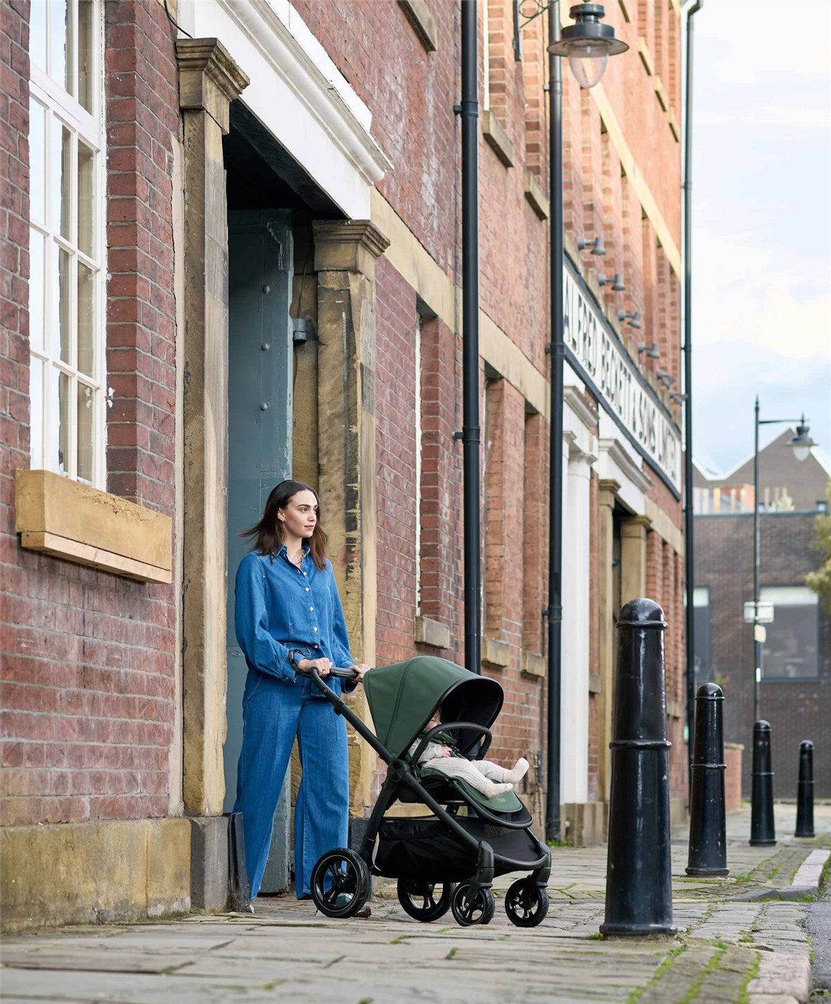 Mamas & Papas Ocarro Pushchair Essential Bundle