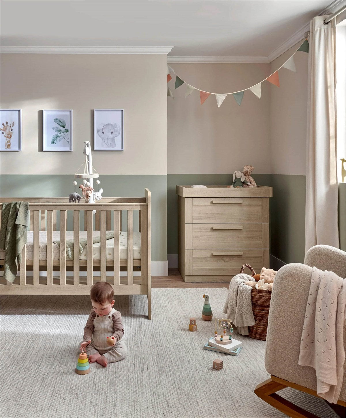Mamas & Papas Atlas 2 Piece Furniture Set (Cotbed & Dresser)