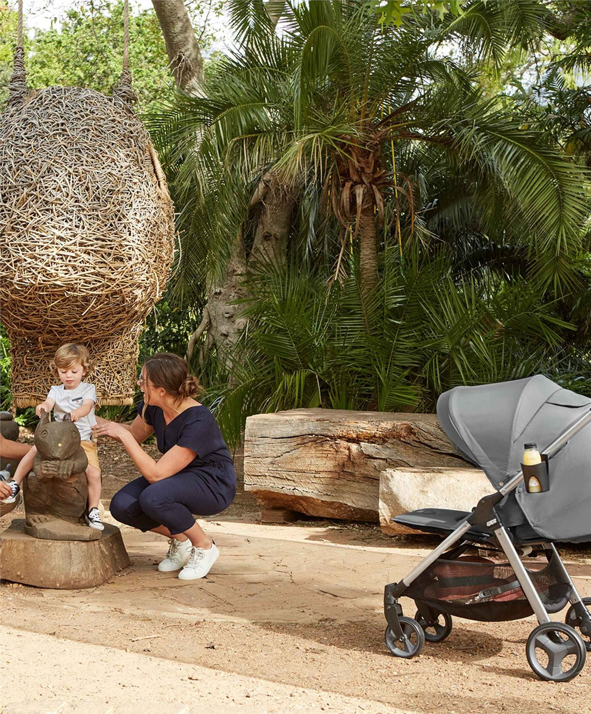 Mamas & Papas Armadillo Folding Pushchair