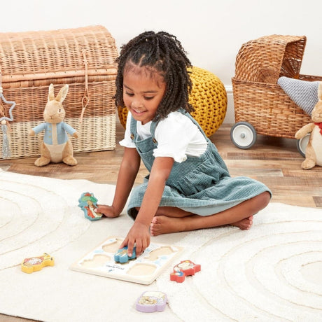 Rainbow Designs Peter Rabbit Shape Puzzle