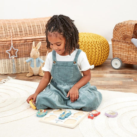 Rainbow Designs Peter Rabbit Shape Puzzle