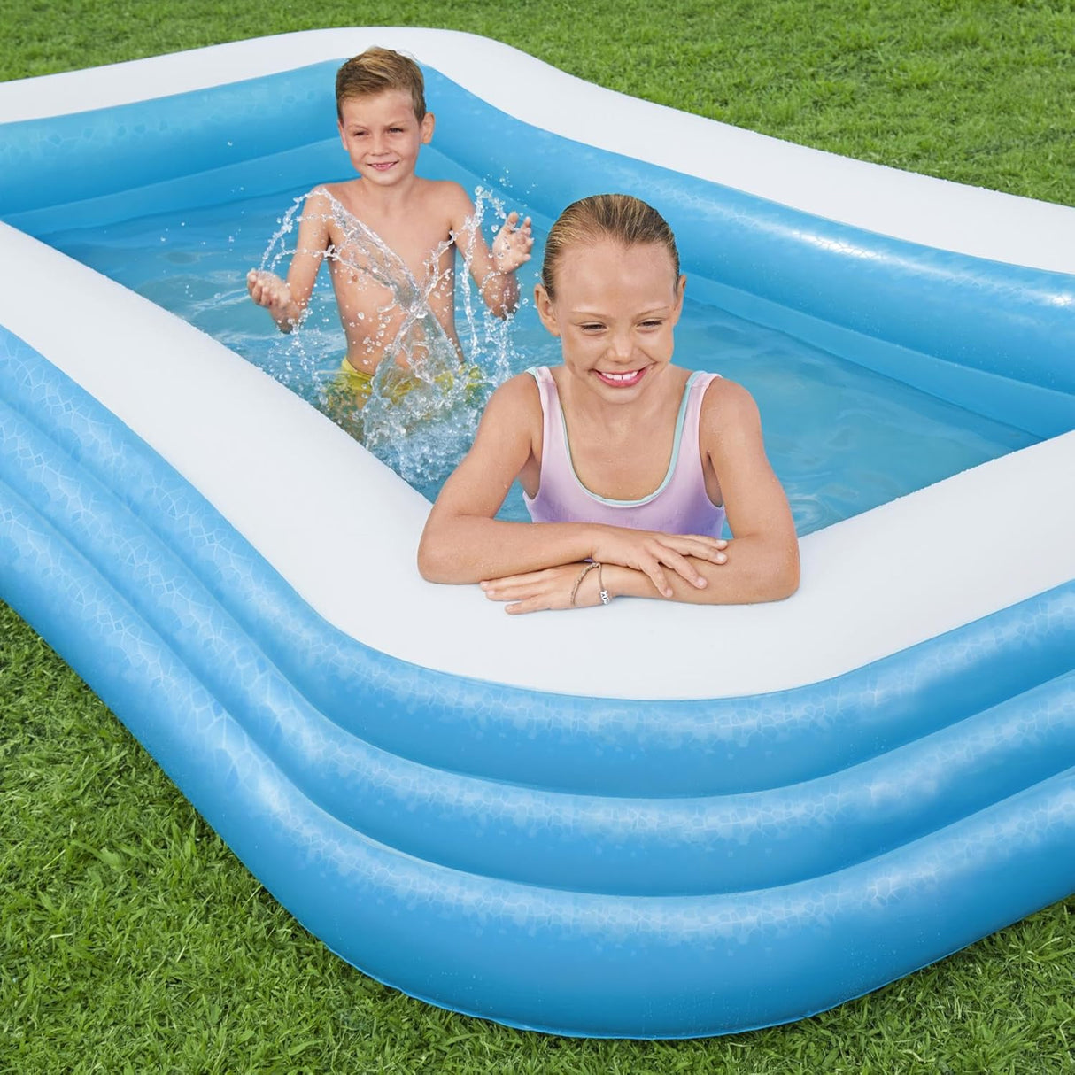 Bestway 3.05m Large Family Pool for children