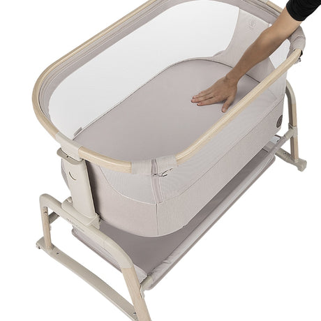 Maxi-Cosi Iora Air Co-Sleeper