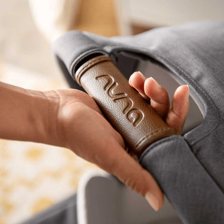 Nuna Cari Next Lay Flat Car Carrycot