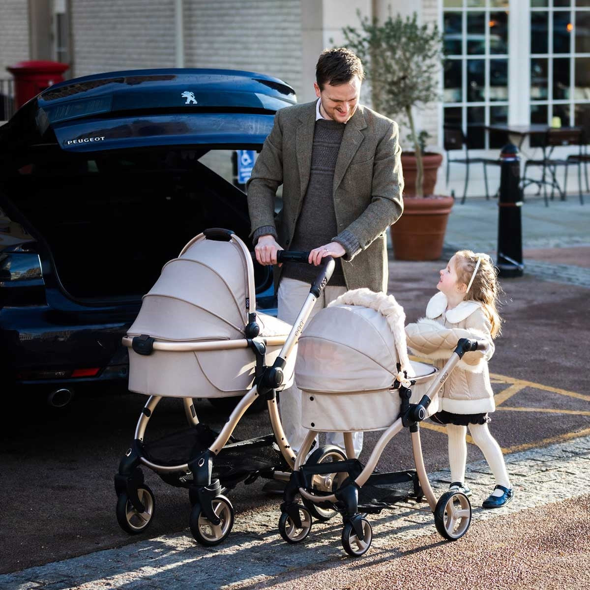 Roma Egg Dolls Pram