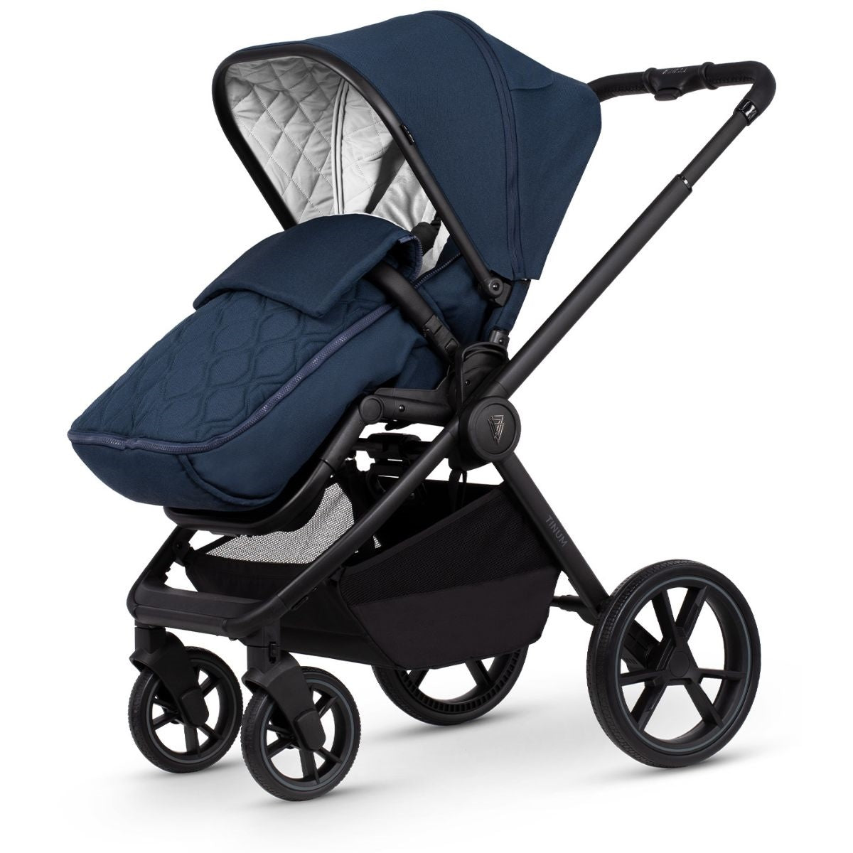 Venicci Tinum Edge 3in1 + Isofix Base Complete Travel System Bundle