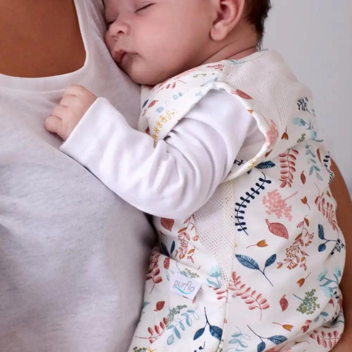 PurFlo Swaddle To Sleep Bag, 2.5 Tog, 0-4 months, All Seasons