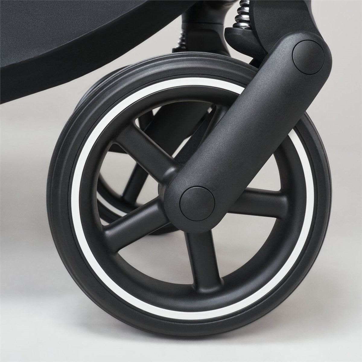 Cybex Eos Lux 9 Piece Travel System Bundle