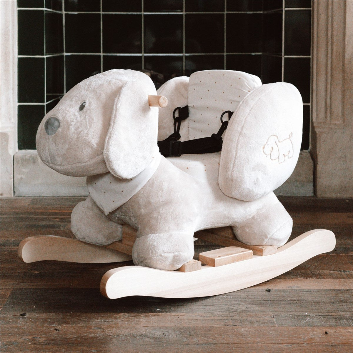 Nattou Charlie the Dog Rocker