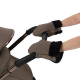 Egg Handmuffs