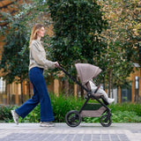 Maxi-Cosi Maxi-Cosi Oxford Premium Travel System With 360 Pro 2 car seat