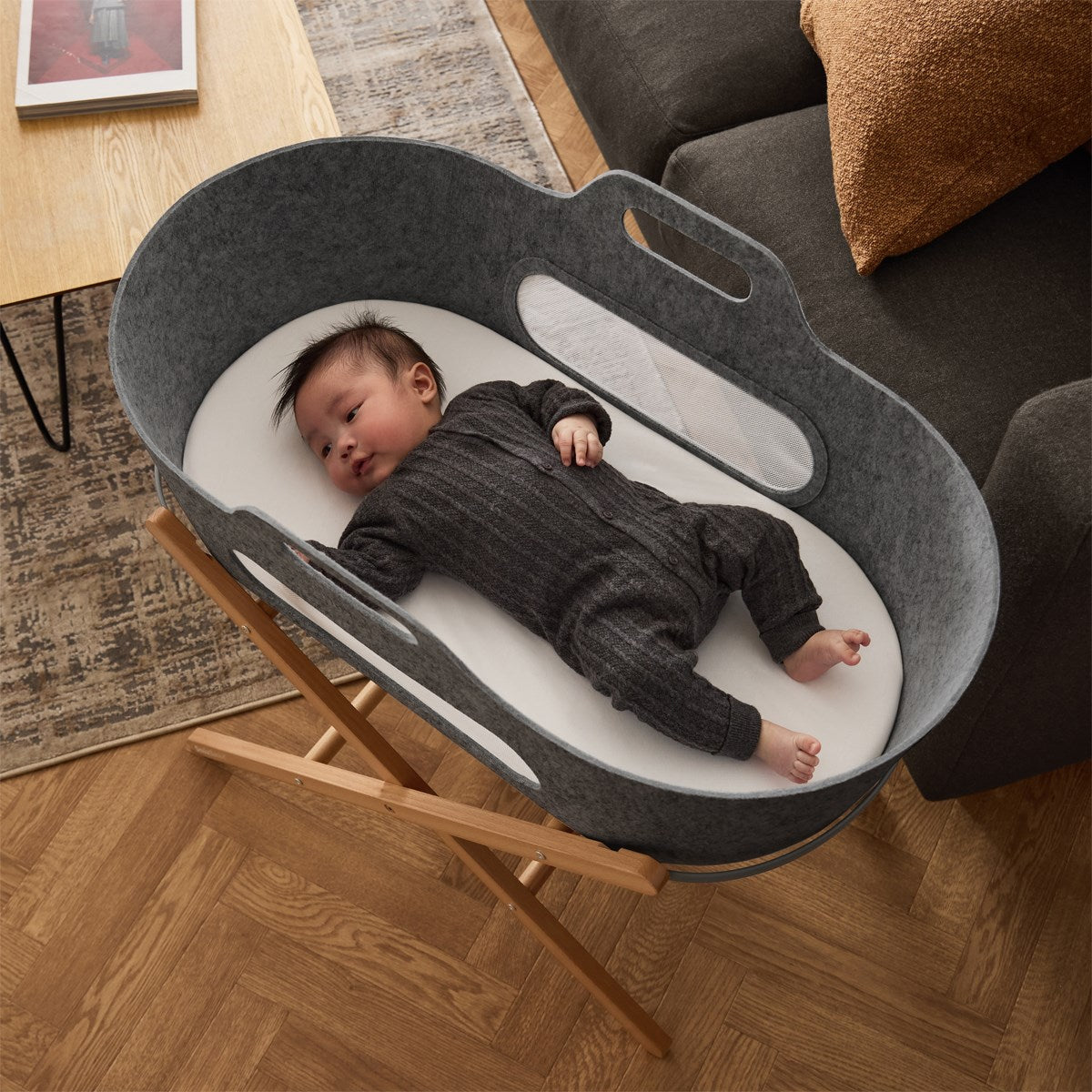 Snuz SnuzBaskit Moses Basket & Stand