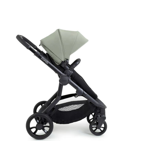 iCandy Orange 4 Complete Bundle Pistachio + Maxi Cosi Cabriofix and Isofix Base,