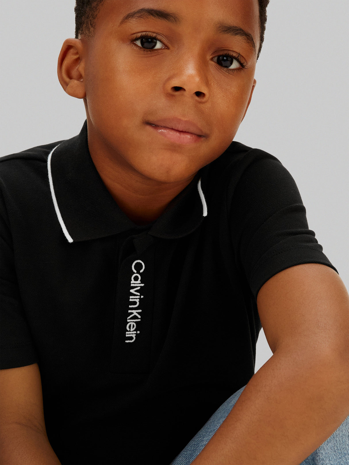 Calvin Klein Boys Embroidered Logo Polo Shirt in Black