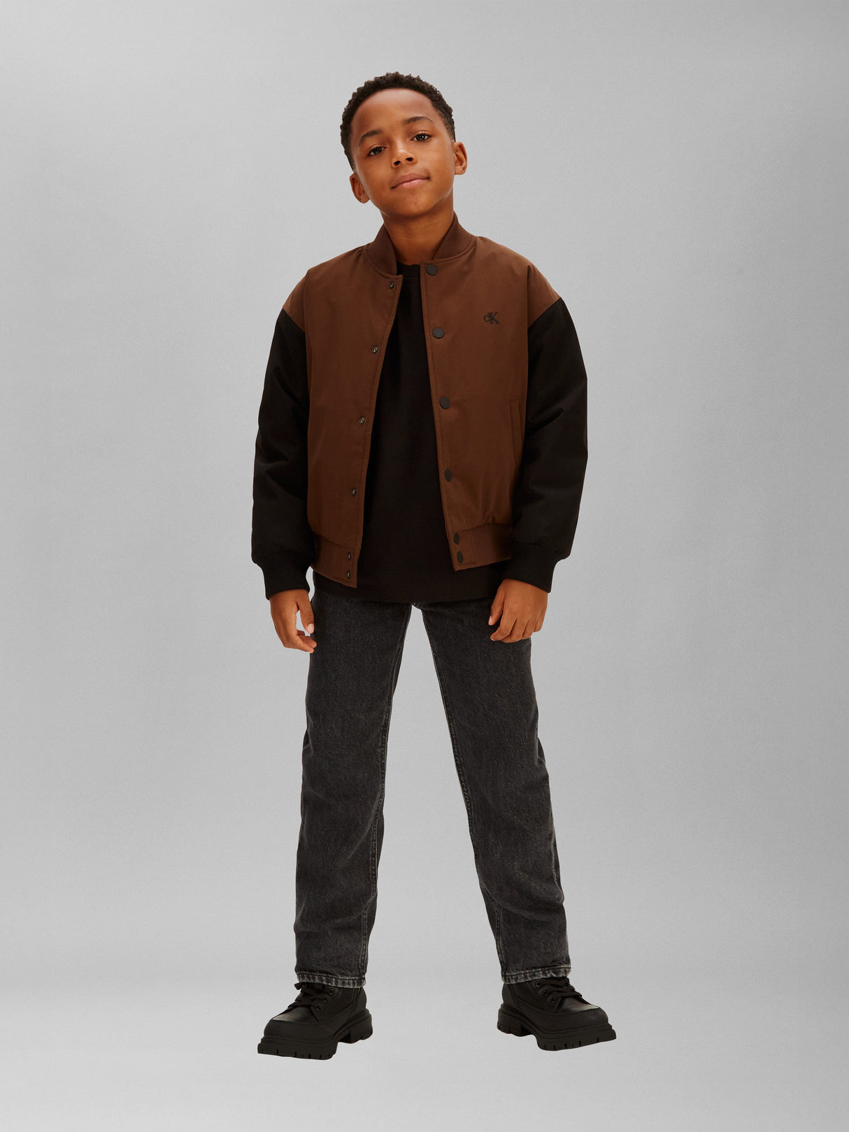 Calvin Klein Boys Straight Optic Washed Jeans in Black