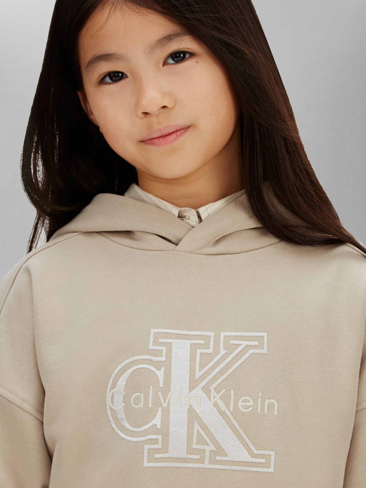 Calvin Klein Girls Velvet Monologo Hoodie in Beige
