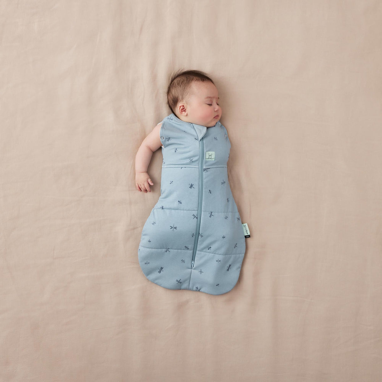 ergoPouch - Organic Winter Cocoon Swaddle Sleeping Bag - Dragonflies 2.5 TOG