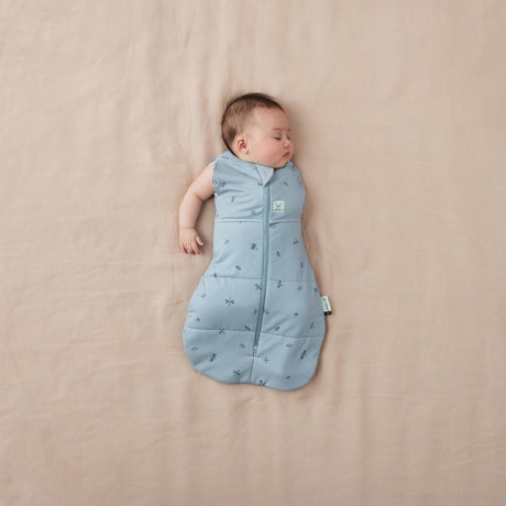 ergoPouch - Organic Winter Cocoon Swaddle Sleeping Bag - Dragonflies 2.5 TOG