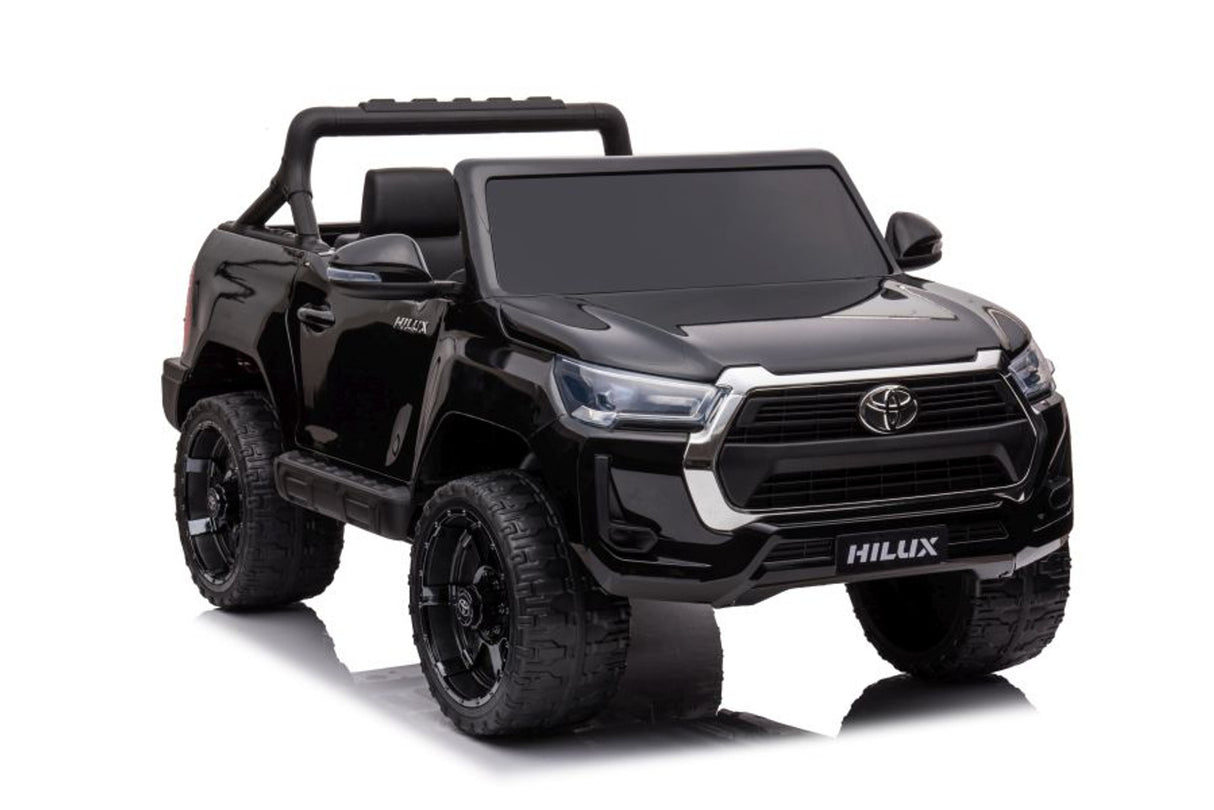 Toyota Hilux - Pink, 2-8 Years