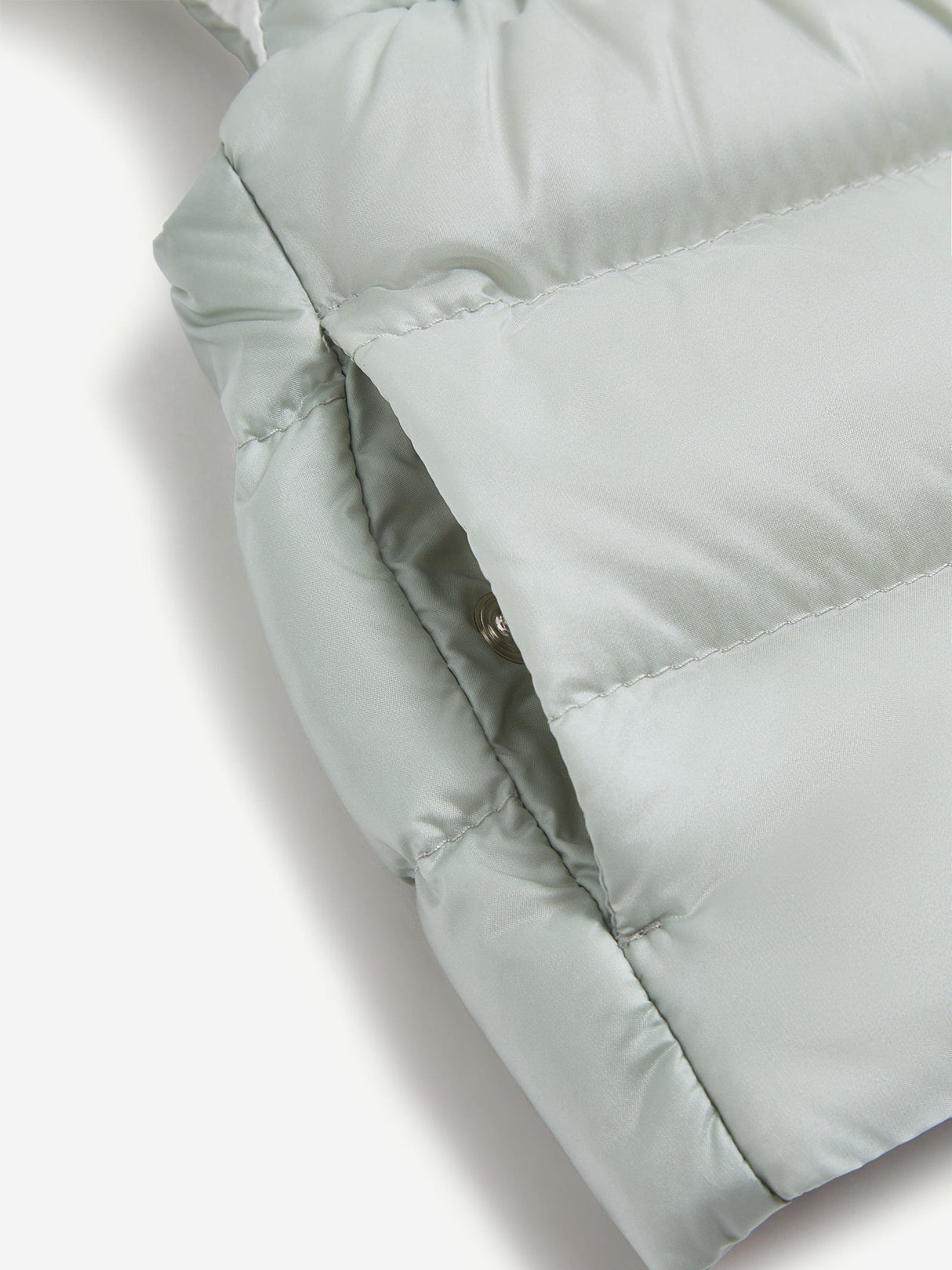 Moncler Enfant Baby Girls Down Padded Hiva Gilet in Grey