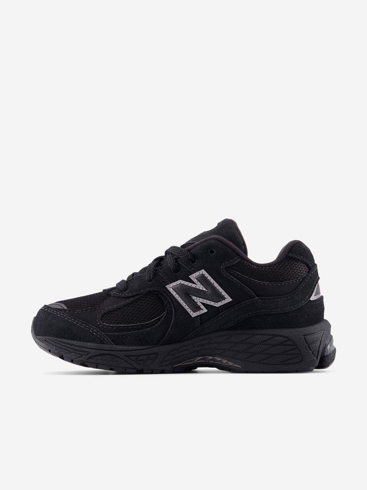 New Balance Kids 2002 Hook and Loop Trainers in Black
