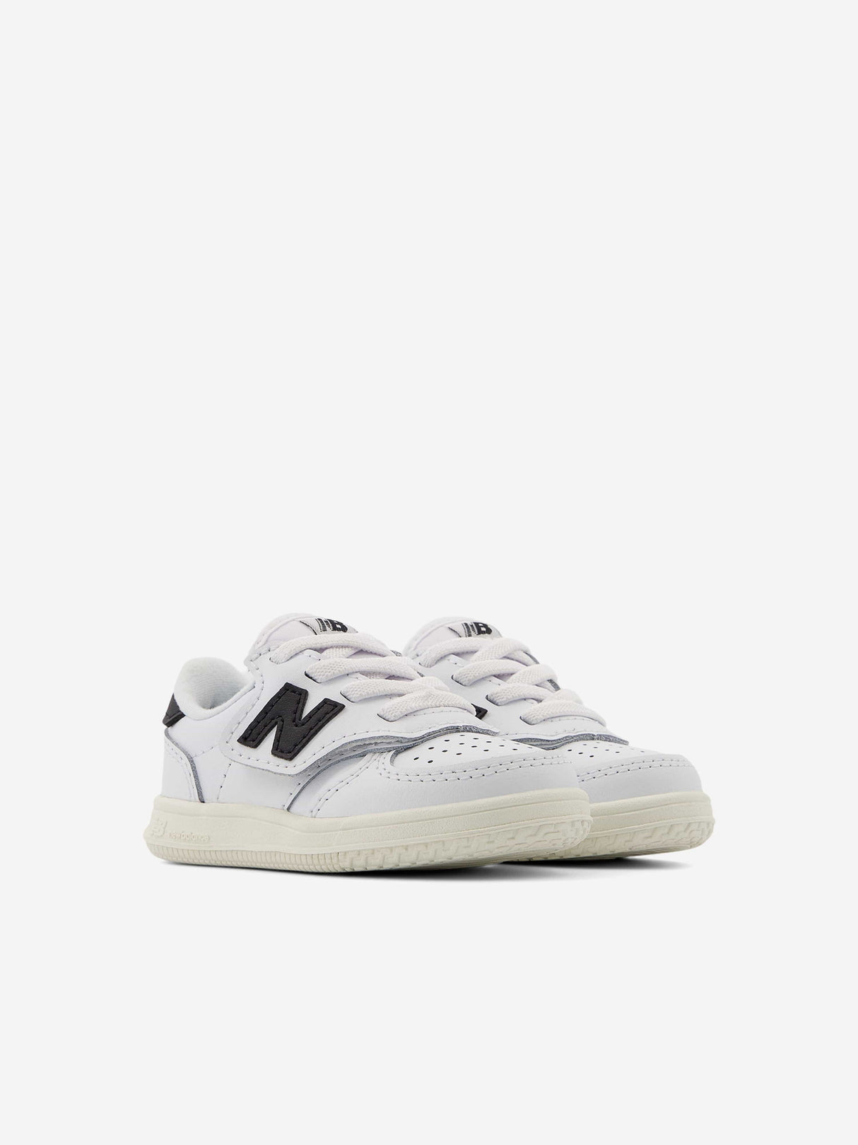 New Balance Kids T500 Trainers in Black