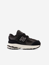 New Balance Kids 2002 Velcro Trainers in Black