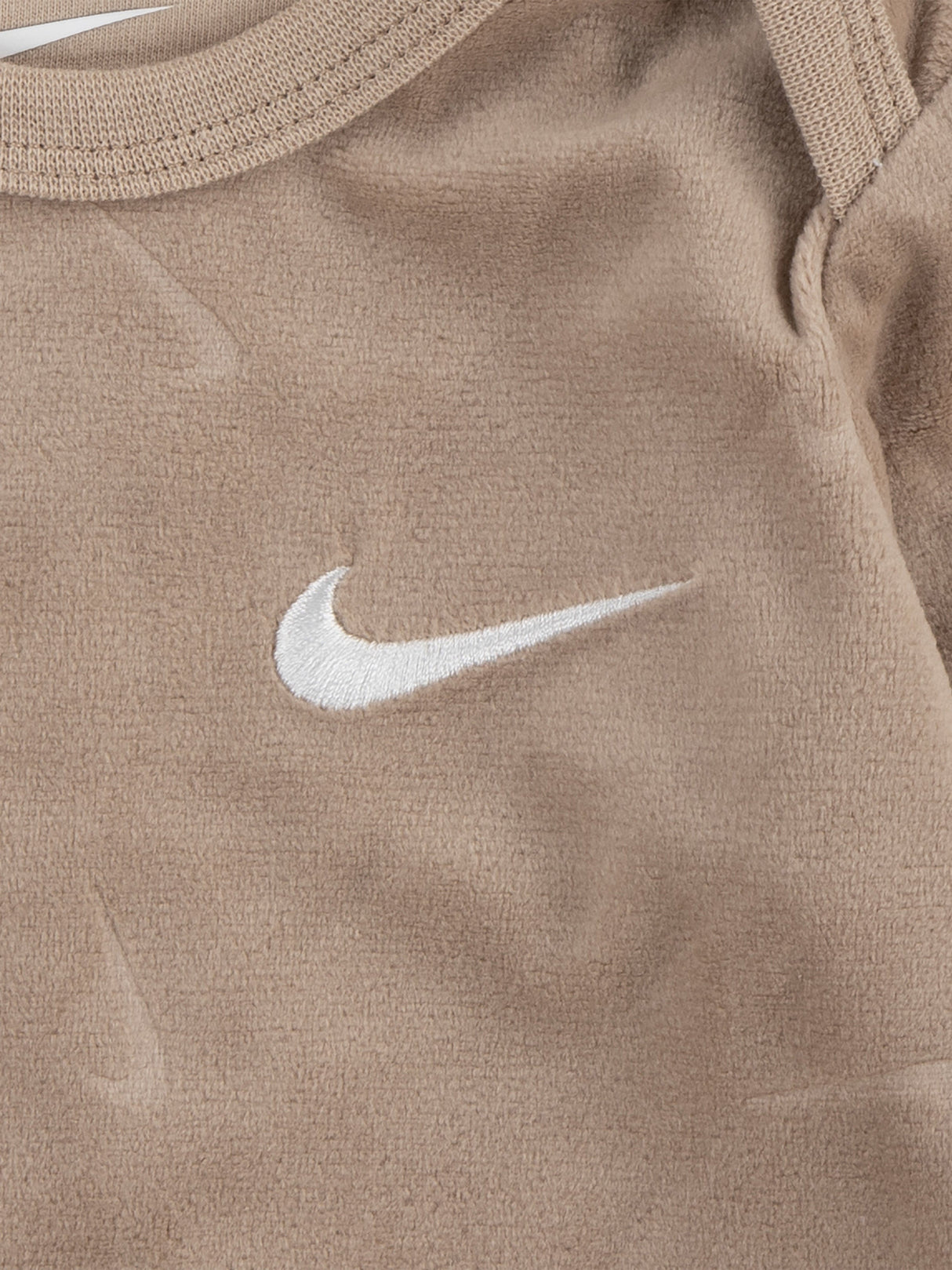 Nike Baby New Impressions Bodysuit Set in Brown