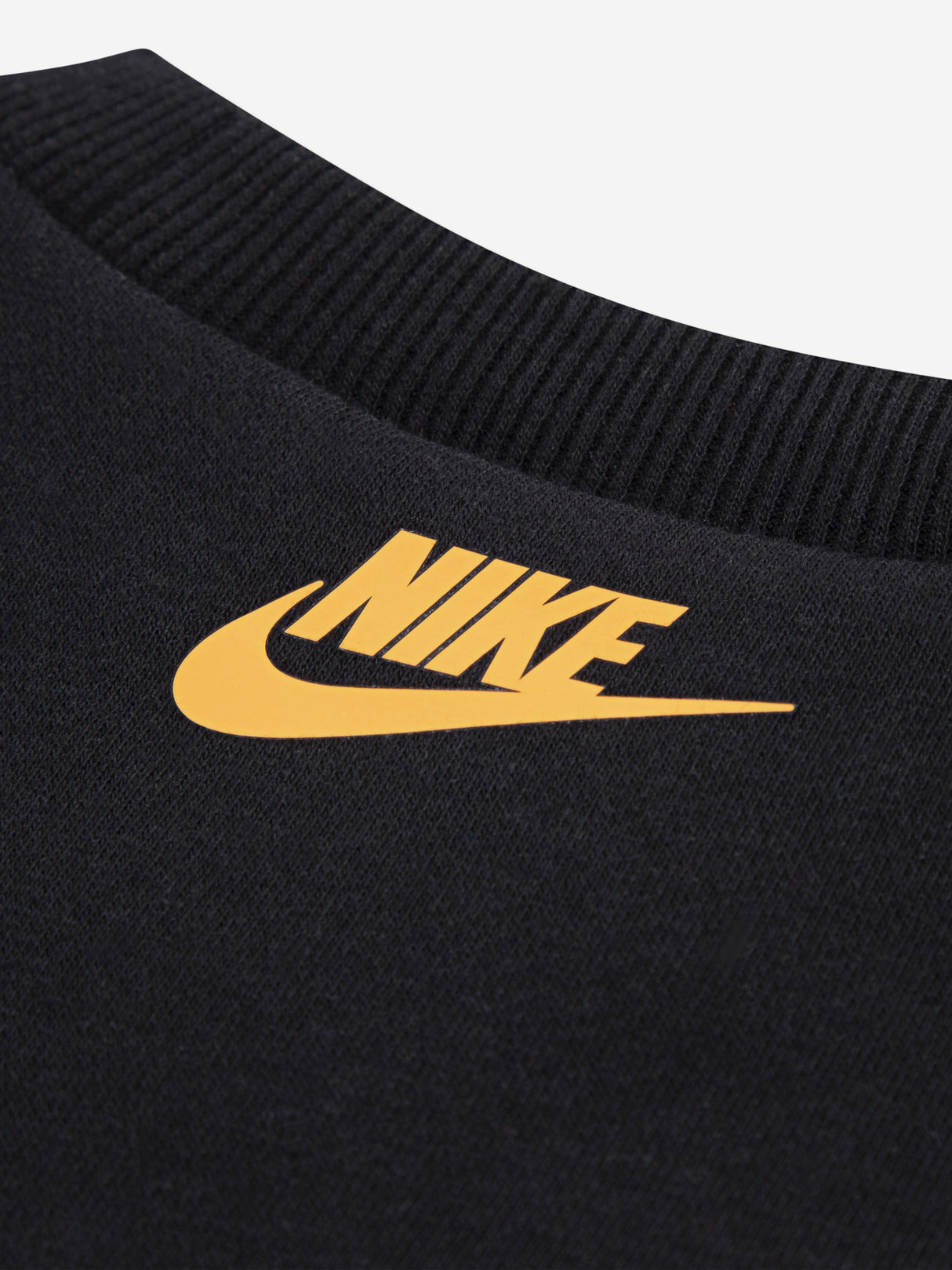 Nike Kids Fleece Logo Tracksuit in Black