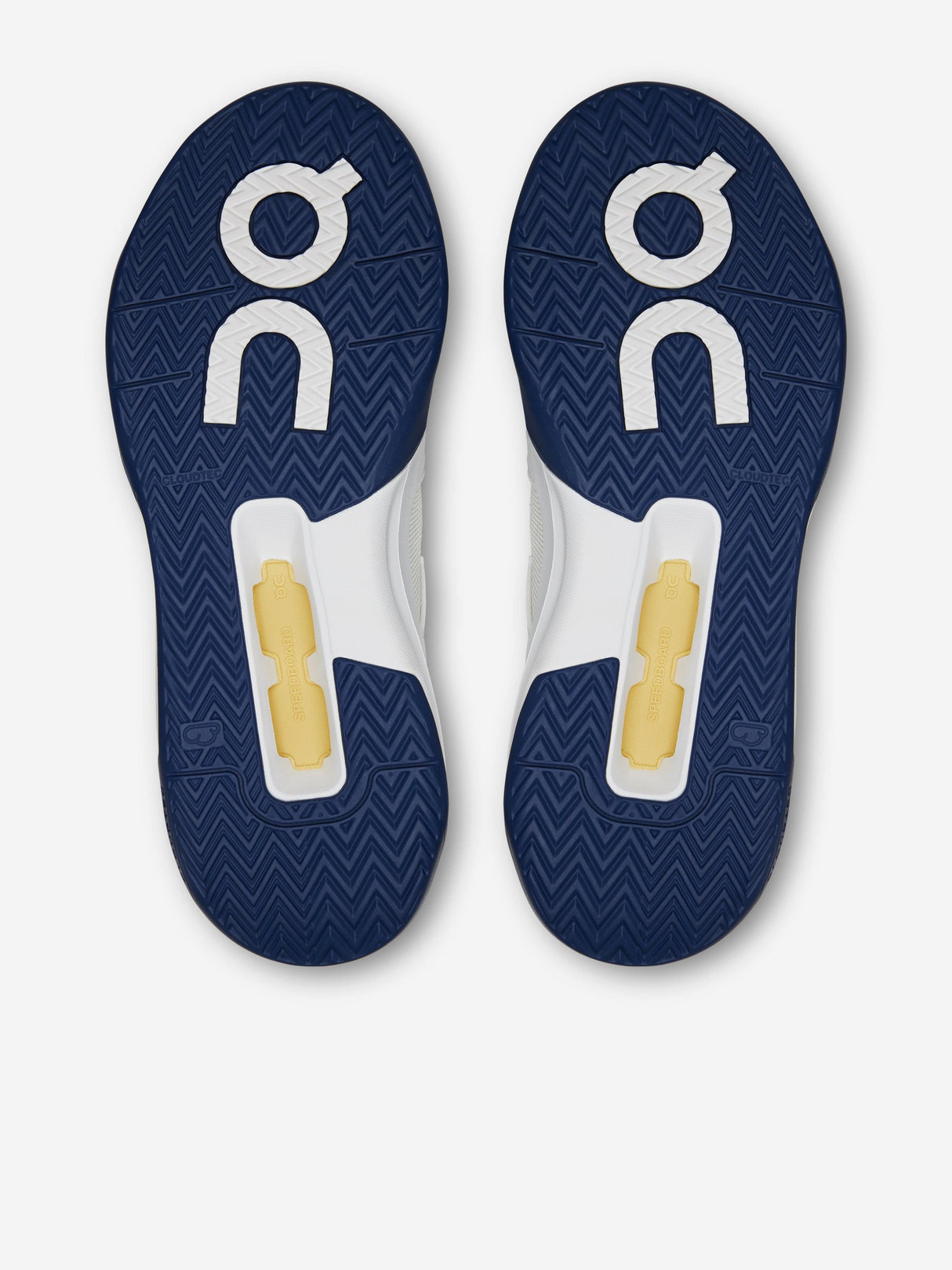 On Running Kids The Roger Clubhouse Trainers in White