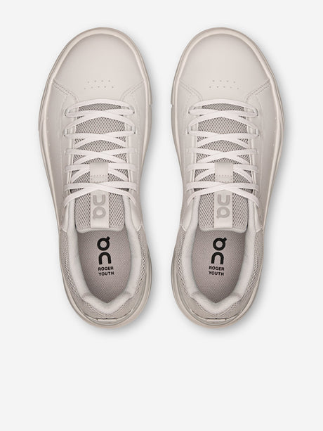 On Running Girls The Roger Trainers in Grey