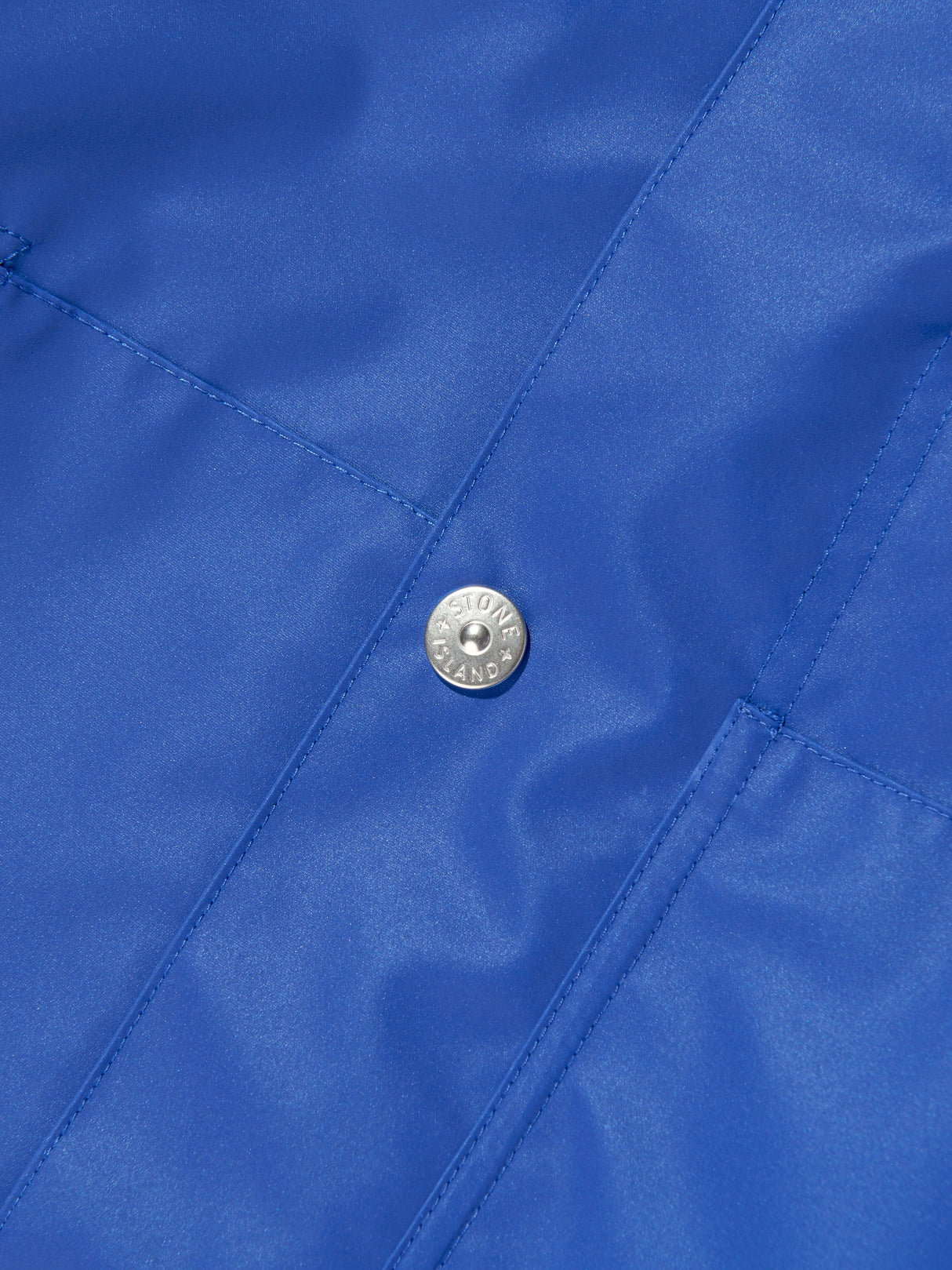 Stone Island Boys Plated Reflective Wind Resistant Hooded Jacket in Blue