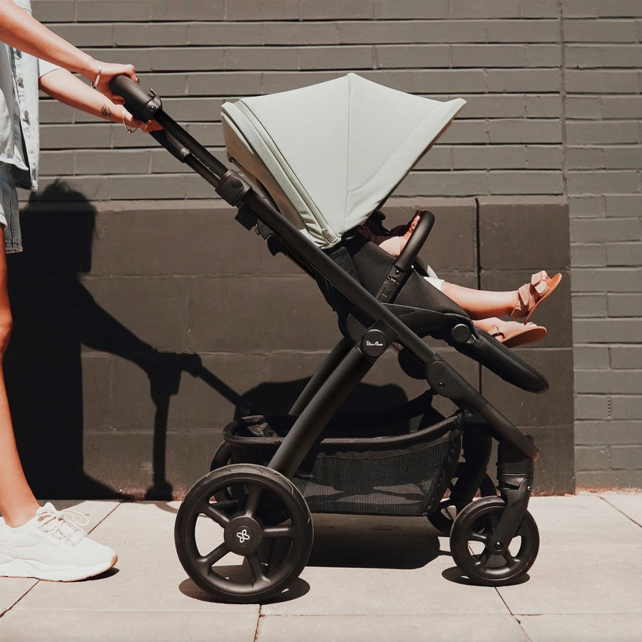 Silver Cross Tide 3-in-1 Dream Travel System + Free Accessories Pack Bundle, Sage on Black
