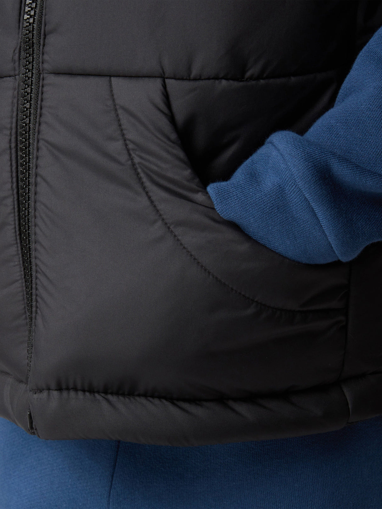 The North Face Kids Hooded Gilet in Black