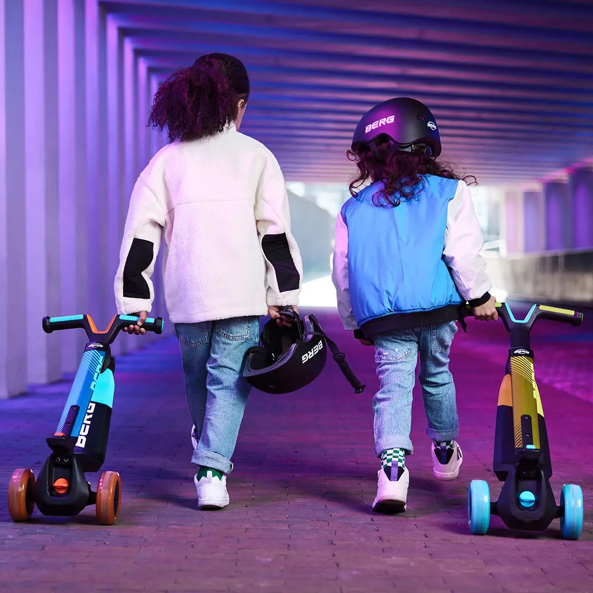 BERG Nexo Foldable Scooter with LED Wheels